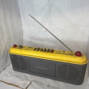 Vintage Sharp QT-F40(Y) Radio Cassette Recorder Boombox PARTS/REPAIR Only Untest